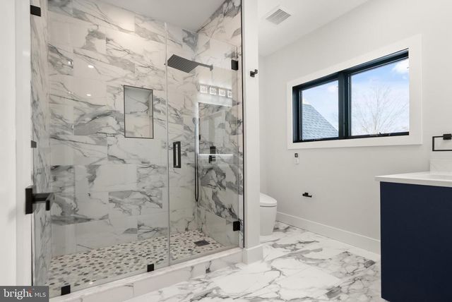 5524 SUMMIT ST, Centreville, VA 20120