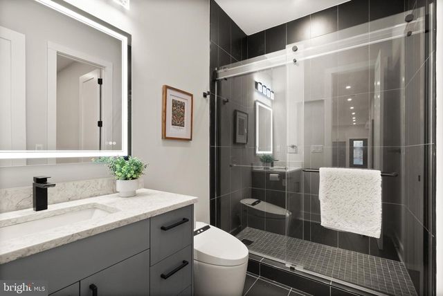 5524 SUMMIT ST, Centreville, VA 20120