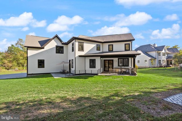 5524 SUMMIT ST, Centreville, VA 20120