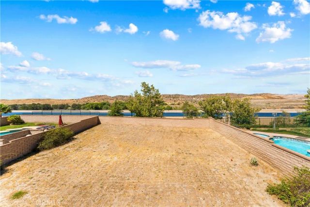 2431 Loganberry, Palmdale, CA 93551