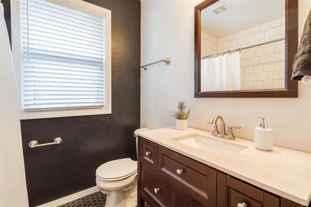 201 NW 23rd Street F, Oklahoma City, OK 73103