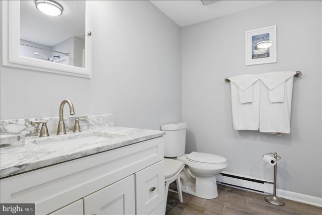 15 SYLVIA CT, Martinsburg, WV 25404