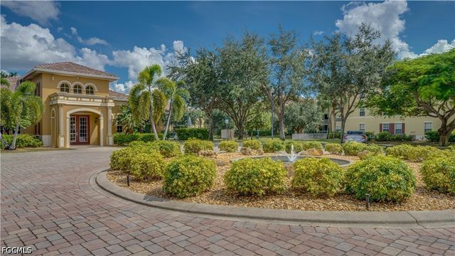 4105 Residence DR 709, Fort Myers, FL 33901