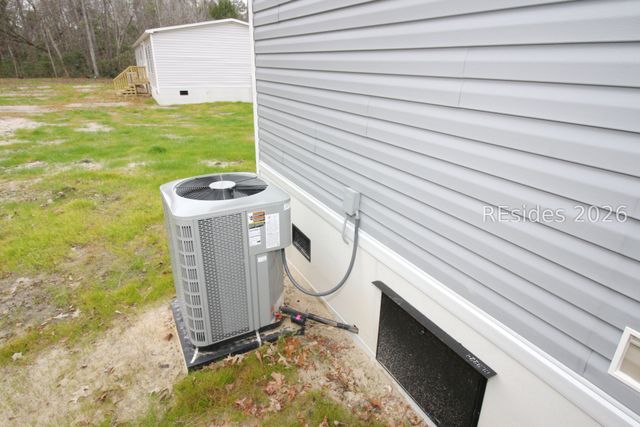 24 Unity Ln, Seabrook, SC 29940