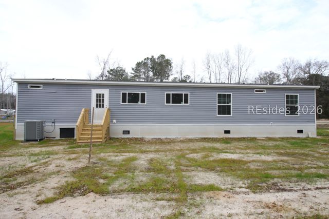 24 Unity Ln, Seabrook, SC 29940