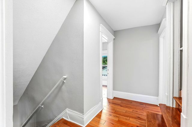 1100 12th Avenue SE, Minneapolis, MN 55414