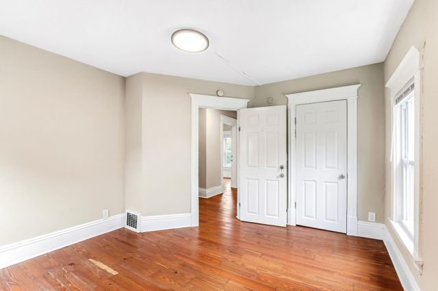 1100 12th Avenue SE, Minneapolis, MN 55414