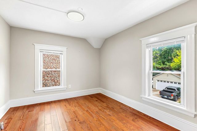 1100 12th Avenue SE, Minneapolis, MN 55414