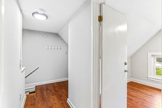 1100 12th Avenue SE, Minneapolis, MN 55414