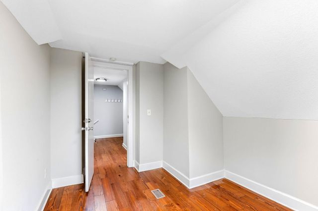1100 12th Avenue SE, Minneapolis, MN 55414