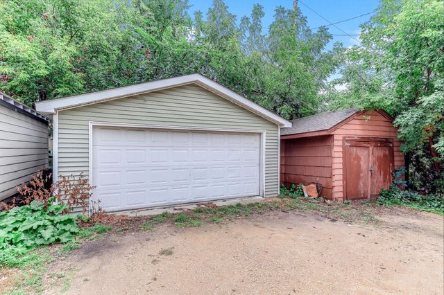 1100 12th Avenue SE, Minneapolis, MN 55414
