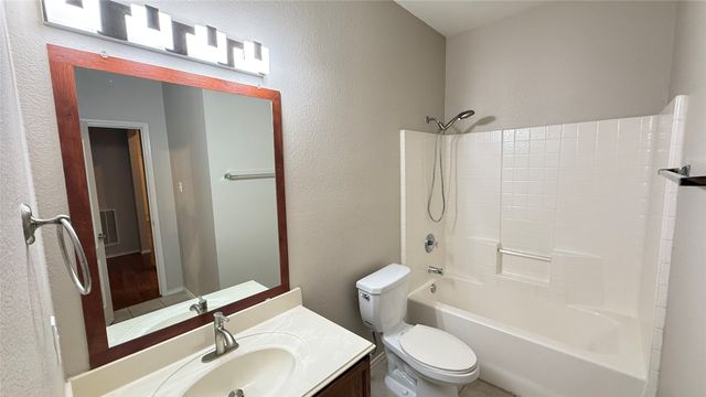 602 Soledad Street, Arlington, TX 76002