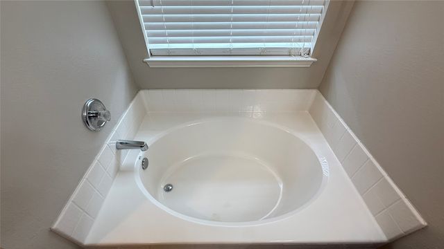 602 Soledad Street, Arlington, TX 76002