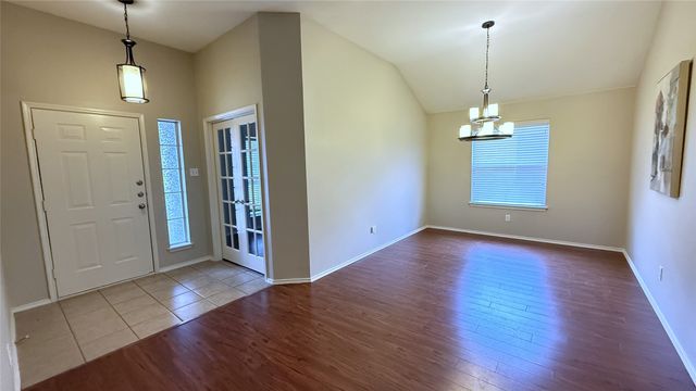 602 Soledad Street, Arlington, TX 76002