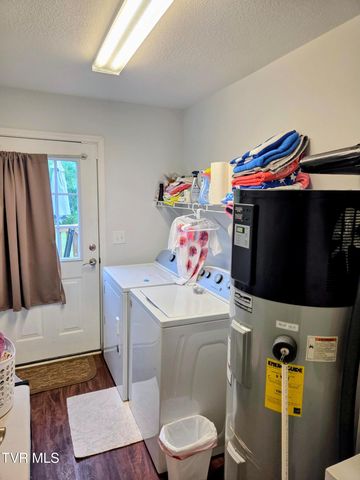 104 Spirit Drive, Elizabethton, TN 37643