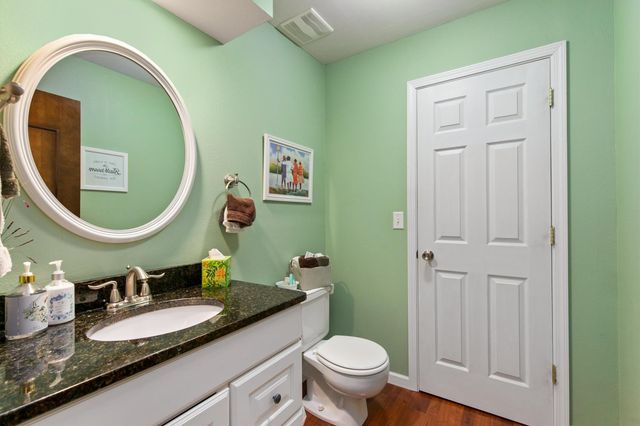 4205 98th Street, Urbandale, IA 50322