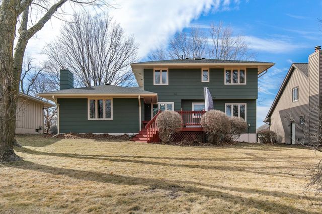 4205 98th Street, Urbandale, IA 50322