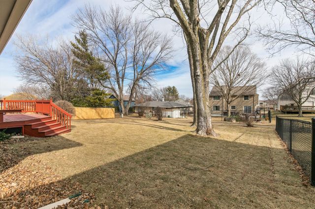 4205 98th Street, Urbandale, IA 50322