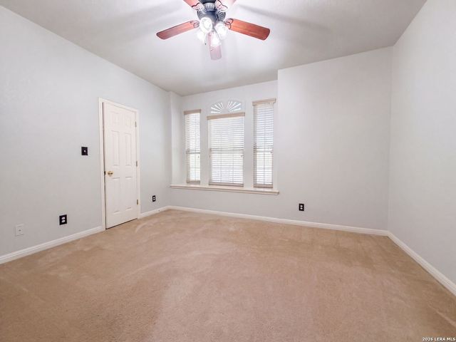 357 FRANK BAUM DR, Schertz, TX 78154