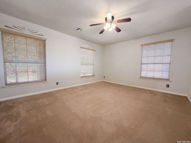 357 FRANK BAUM DR, Schertz, TX 78154
