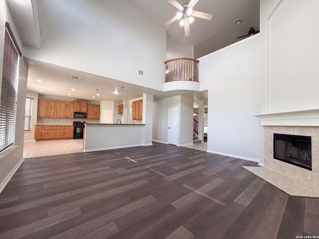 357 FRANK BAUM DR, Schertz, TX 78154