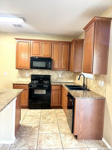 10715 Sable Range, San Antonio, TX 78245