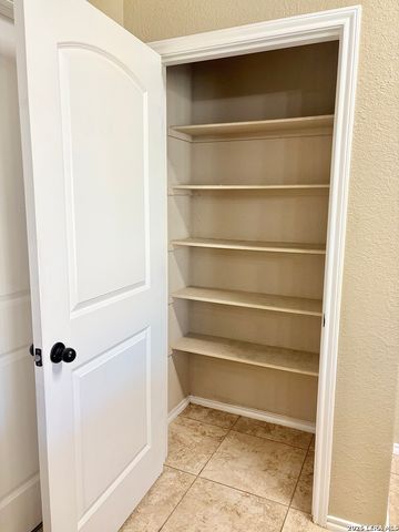 10715 Sable Range, San Antonio, TX 78245