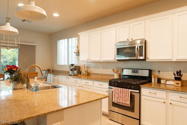 6860 Stonetrace Street, Las Vegas, NV 89148