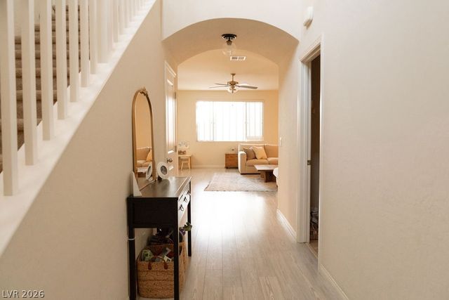 6860 Stonetrace Street, Las Vegas, NV 89148