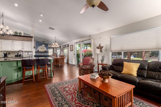 4750 E MICHIGAN Avenue, Phoenix, AZ 85032