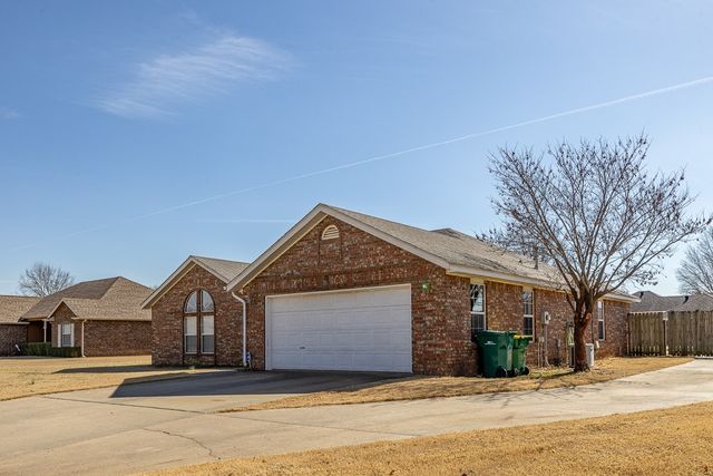 249 Wedgeview, Farmington, AR 72730