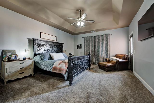 281 Meadow Lark Lane, Blanchard, OK 73010