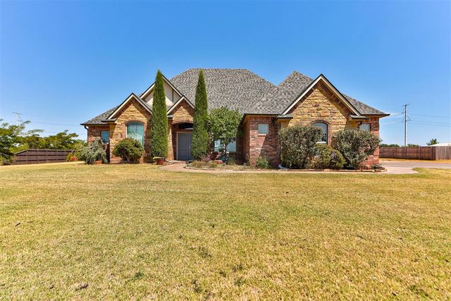 281 Meadow Lark Lane, Blanchard, OK 73010