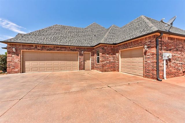 281 Meadow Lark Lane, Blanchard, OK 73010