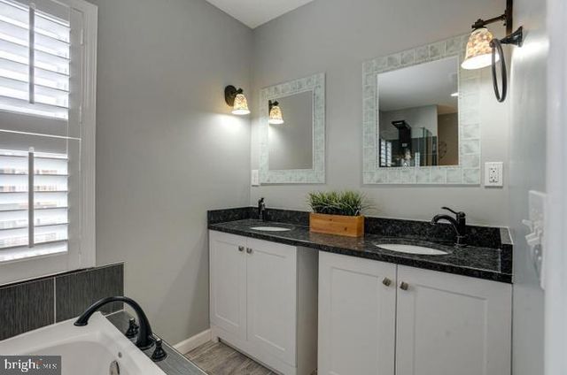 625 S CLINTON ST, Baltimore, MD 21224