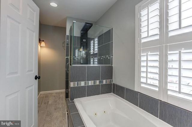 625 S CLINTON ST, Baltimore, MD 21224