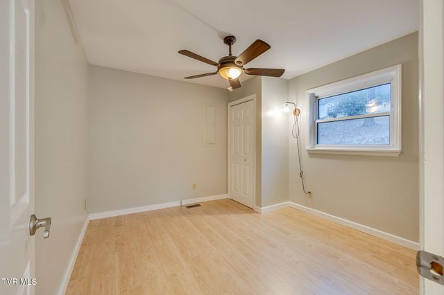 195 Bear Hollow Road, Elizabethton, TN 37643