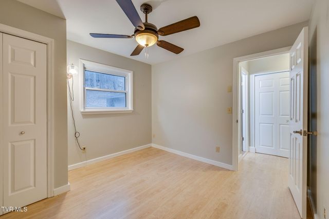 195 Bear Hollow Road, Elizabethton, TN 37643