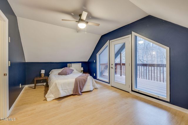 195 Bear Hollow Road, Elizabethton, TN 37643