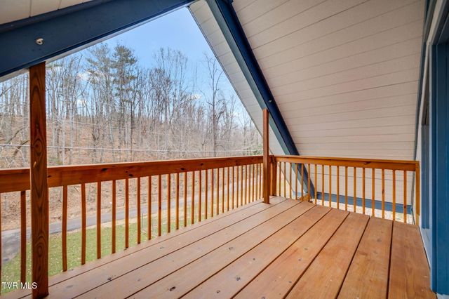 195 Bear Hollow Road, Elizabethton, TN 37643