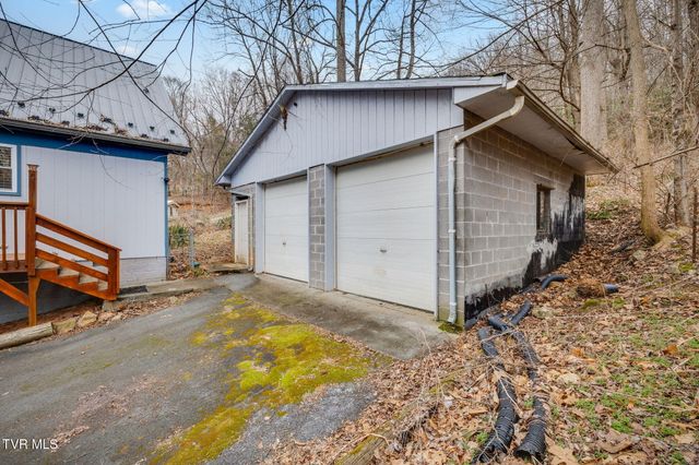 195 Bear Hollow Road, Elizabethton, TN 37643