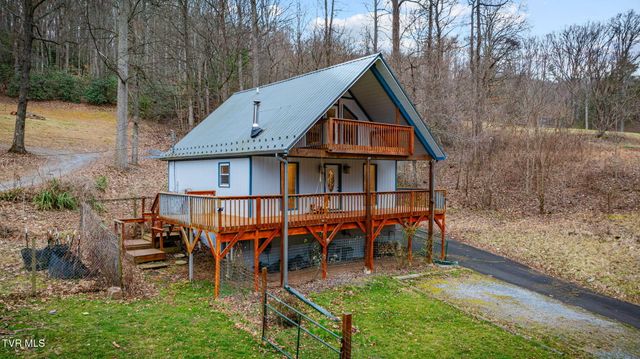 195 Bear Hollow Road, Elizabethton, TN 37643