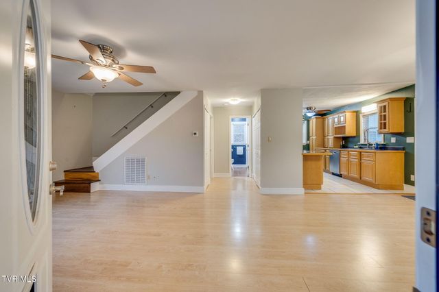 195 Bear Hollow Road, Elizabethton, TN 37643