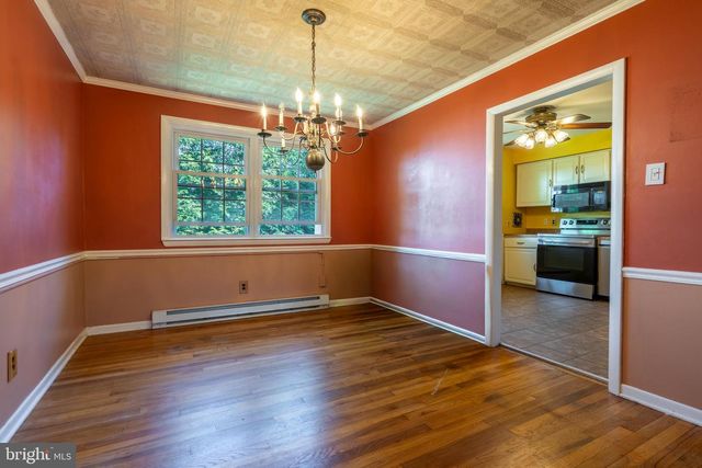 101 MILL RD, Oreland, PA 19075