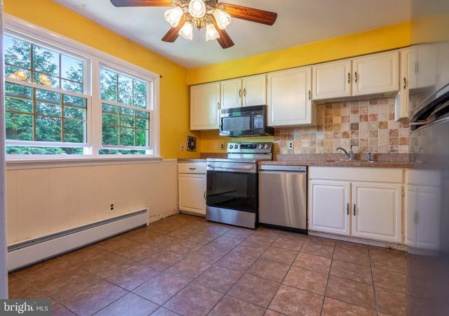 101 MILL RD, Oreland, PA 19075