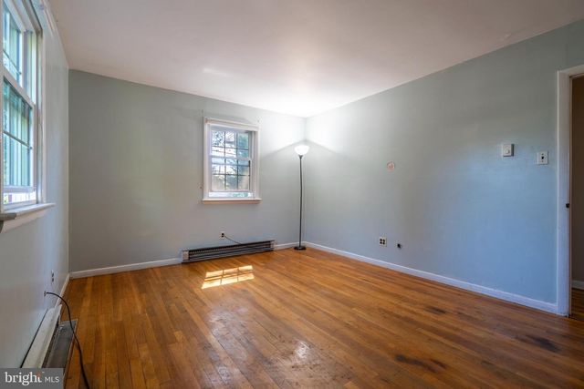 101 MILL RD, Oreland, PA 19075