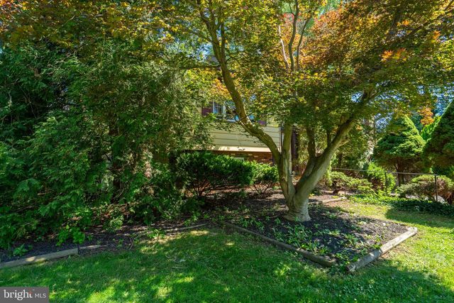 101 MILL RD, Oreland, PA 19075