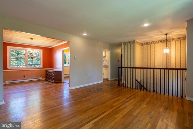 101 MILL RD, Oreland, PA 19075