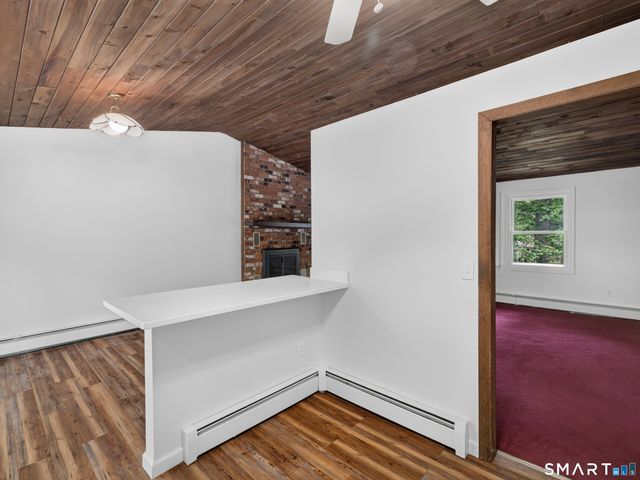 75 Airline Road, Clinton, CT 06413