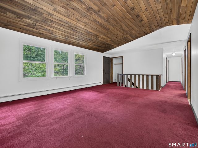 75 Airline Road, Clinton, CT 06413